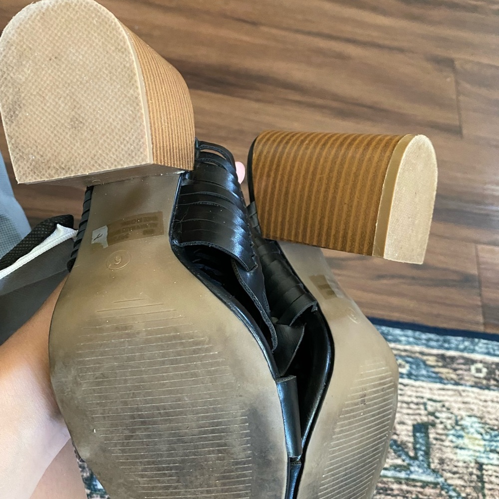 Cato Sandals 👡 - Picture 3 of 3